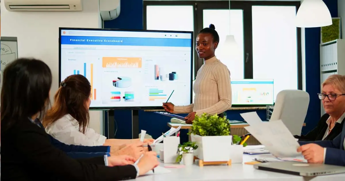 Quais as diferenças entre aceleradora, incubadora e venture builder?